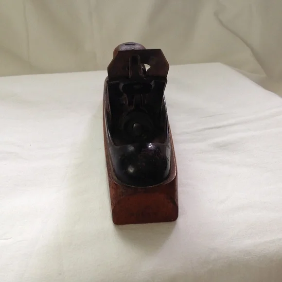 Vintage Woodworking Plane - Picture 6 of 8